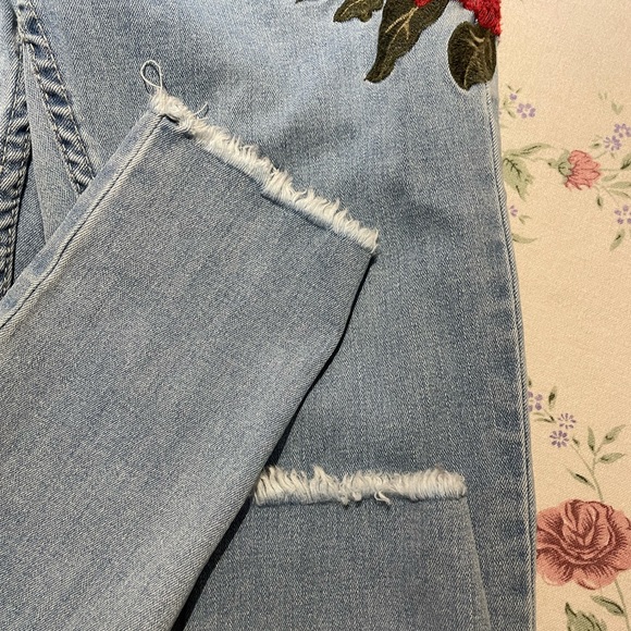 Jeans - Picture 3 of 8